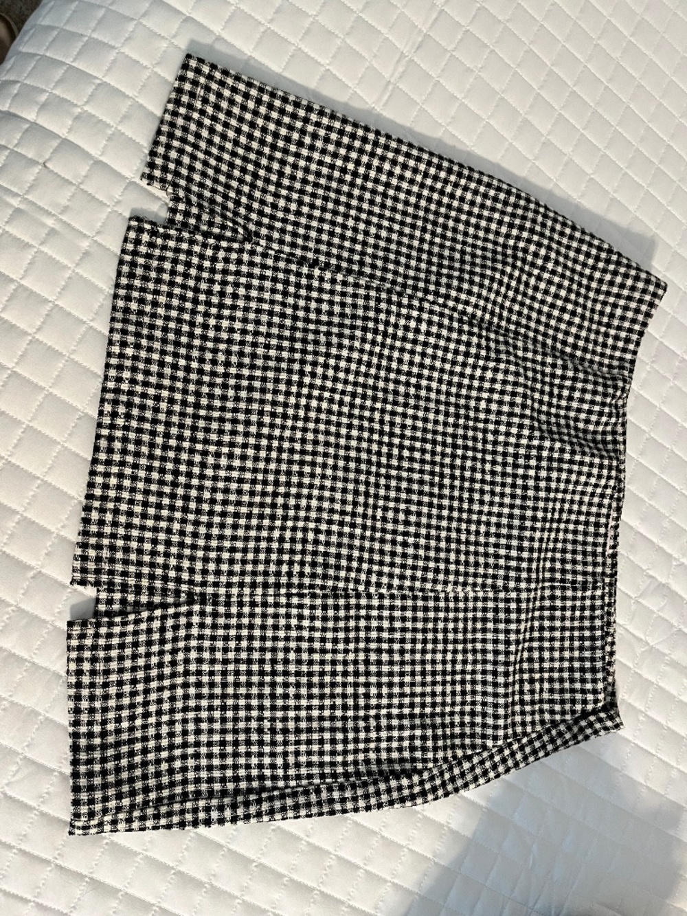 Zara Houndstooth Mini Skirt - Size M